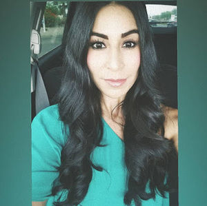 Meet your Posher, Monica